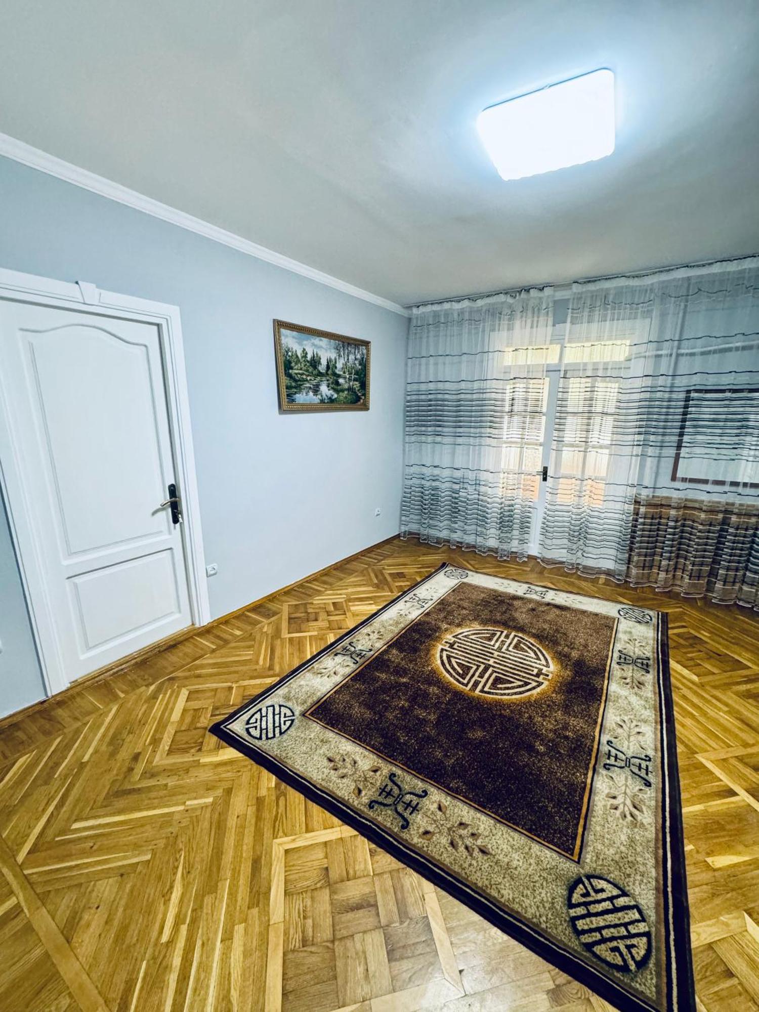 Classic Family Apart In The Center With 4 Rooms Taskent Exterior foto